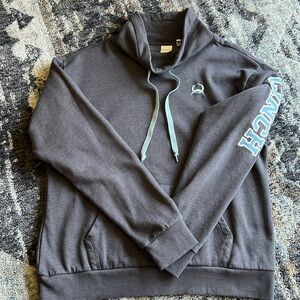 Cinch women’s cowl neck pullover Small